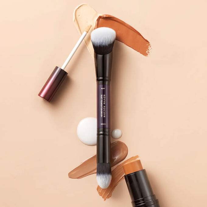 Photos - Makeup Brush / Sponge Kevyn Aucoin Duet Foundation Brush