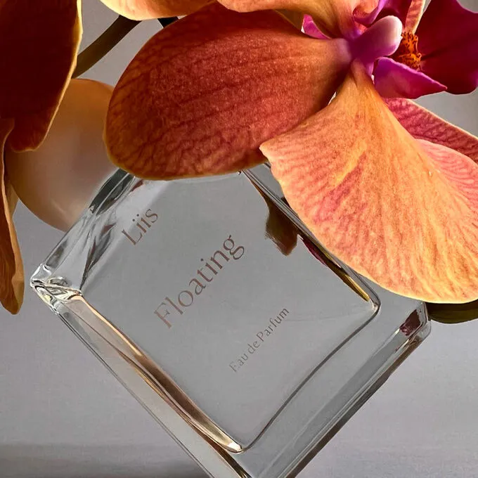 Liis Floating Eau De Parfum Spray 50ml | ニッチな香水 ヨーロッパの